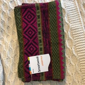NWT smart wool scarf